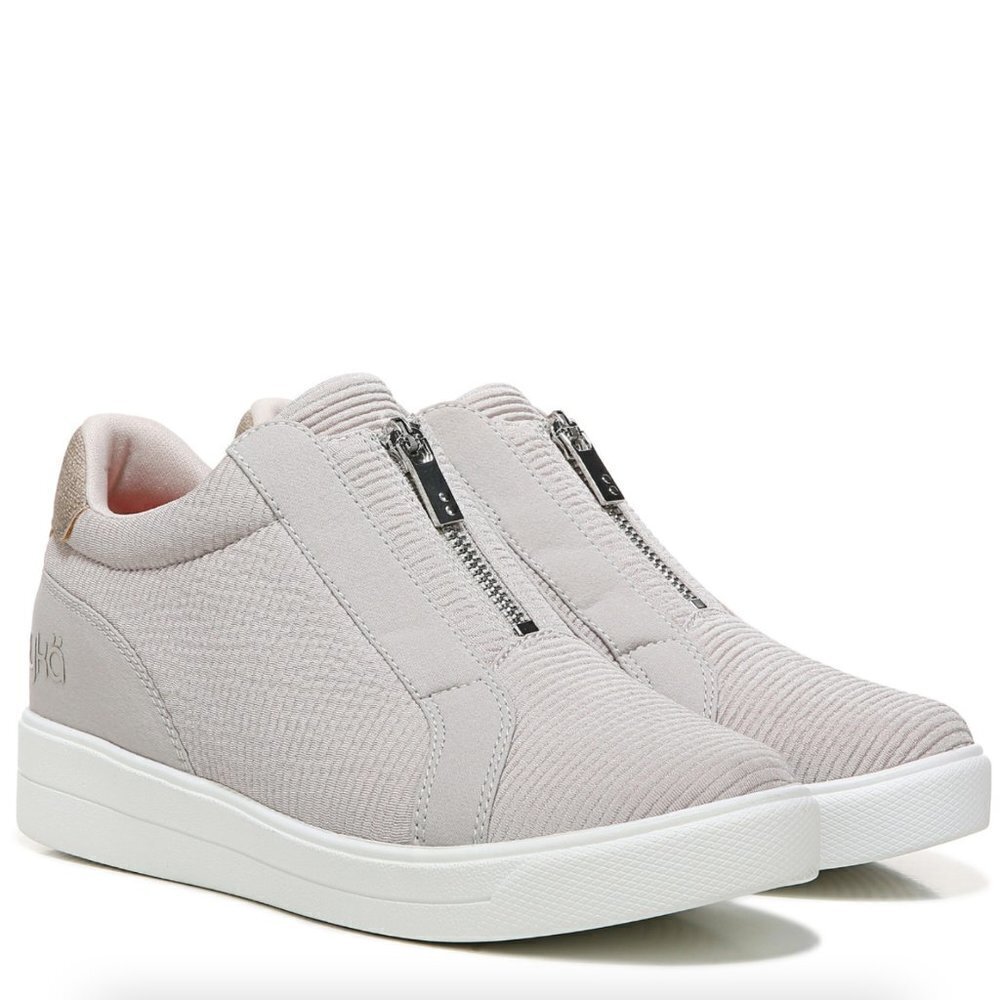 Ryka Vibe Women's Sport Casual Short Boot